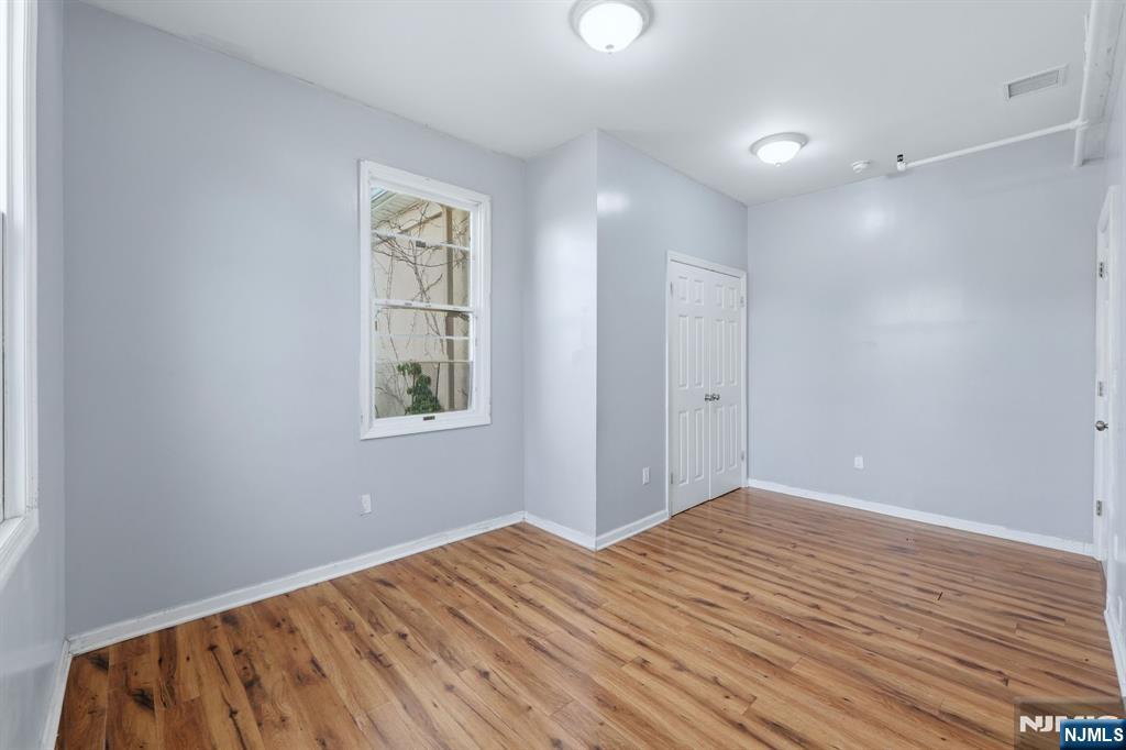 15 Wallington Avenue Property Photo 34