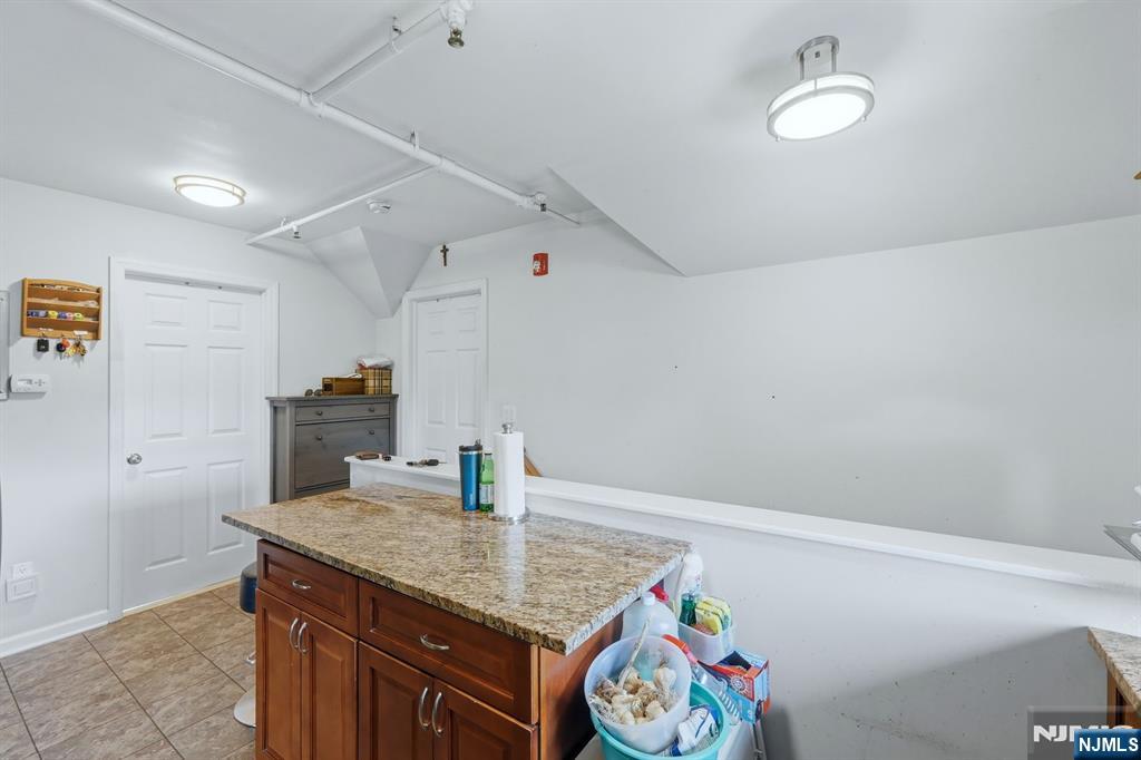15 Wallington Avenue Property Photo 44