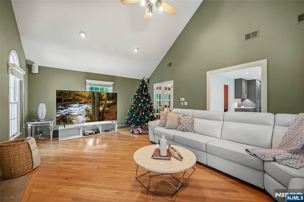 320 William Way Property Photo 17