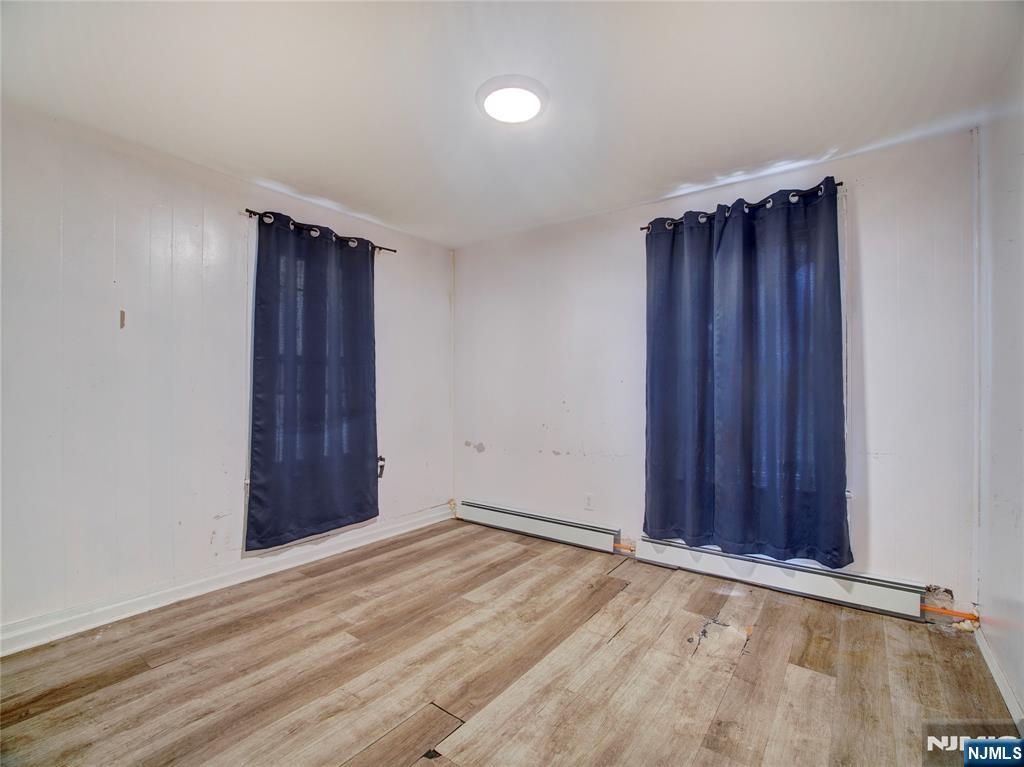 54 4th Street Property Photo 4