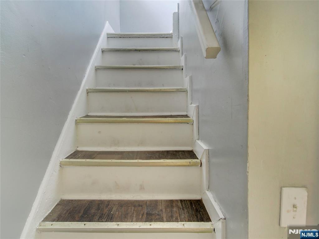 54 4th Street Property Photo 14