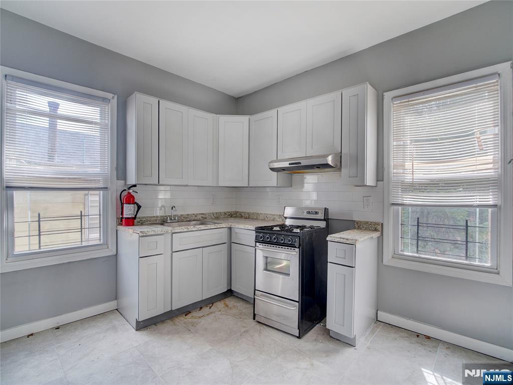 54 4th Street Property Photo 20