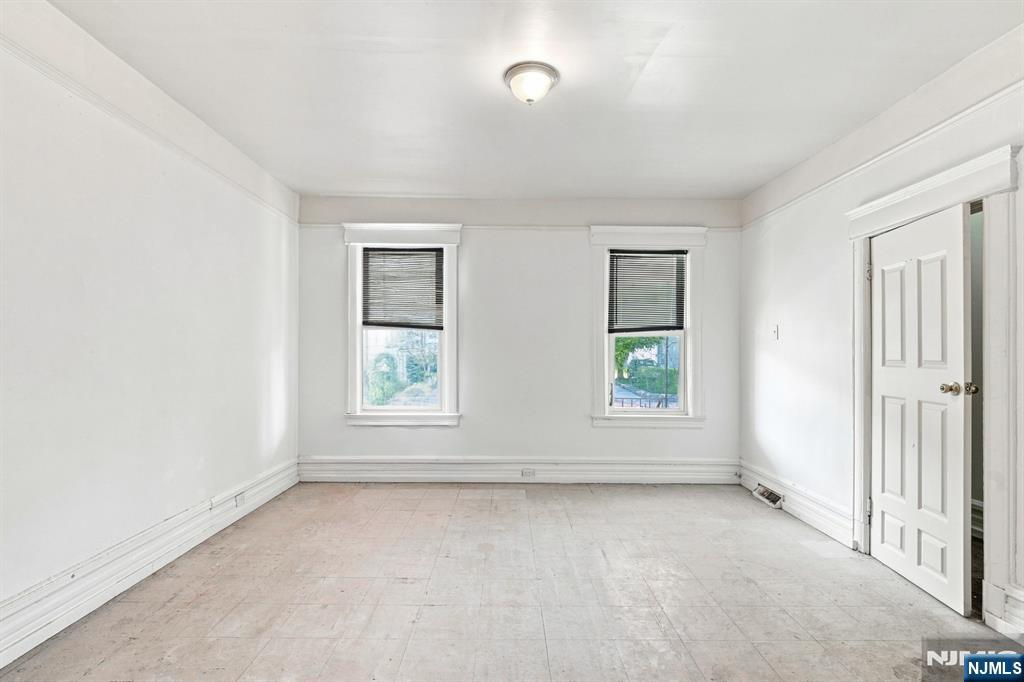 102 Claremont Avenue Property Photo 3