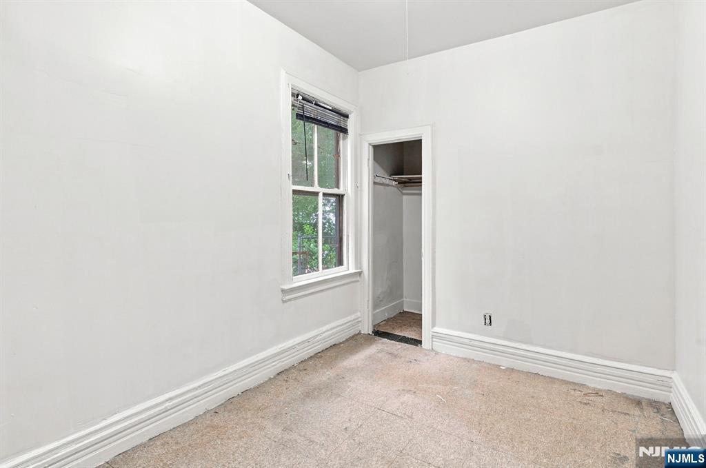 102 Claremont Avenue Property Photo 16