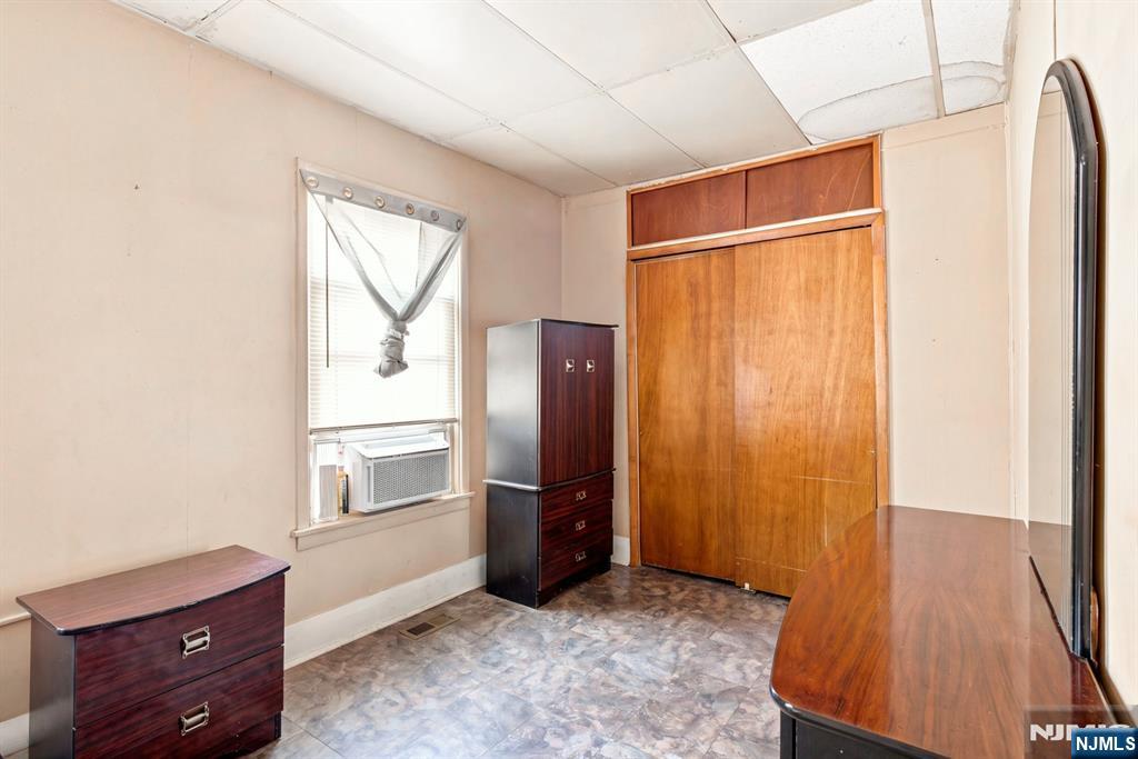 102 Claremont Avenue Property Photo 19