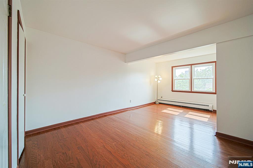 709 Kingsland Avenue Property Photo 25
