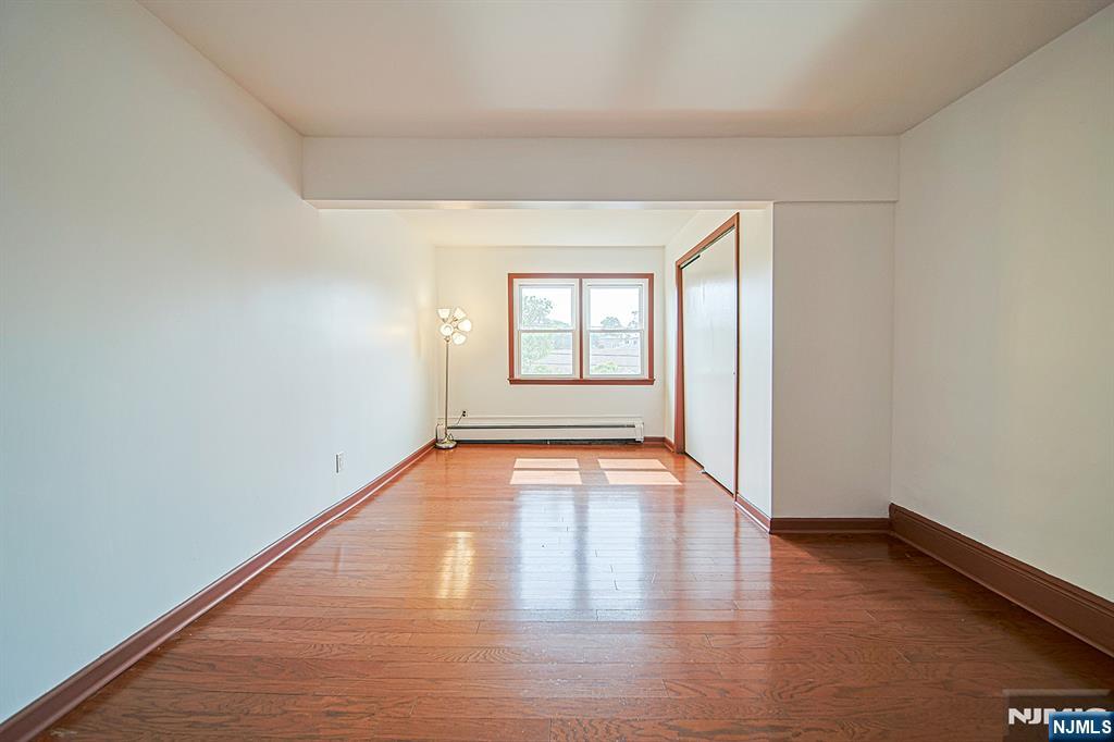 709 Kingsland Avenue Property Photo 26