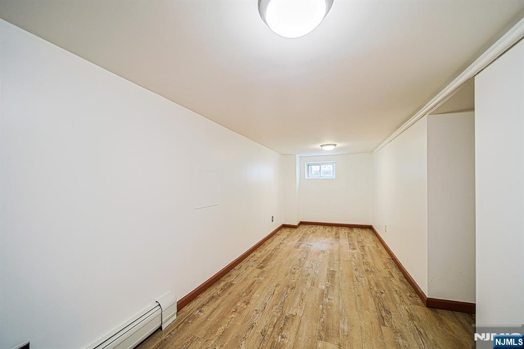 709 Kingsland Avenue Property Photo 35