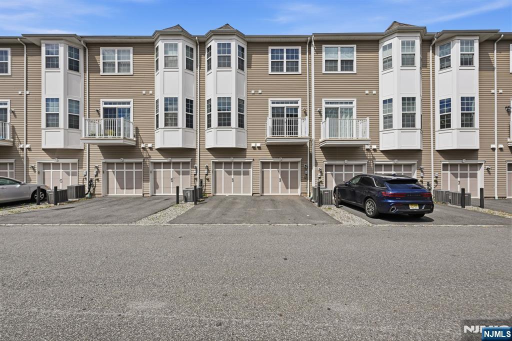 11 Wesmont Drive Property Photo 43