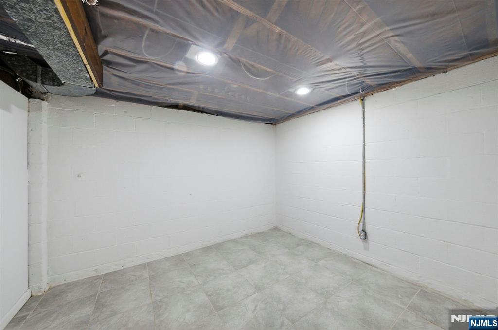 125 Tunison Road Property Photo 23