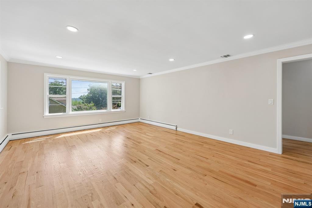 33 Lotz Street Property Photo 6