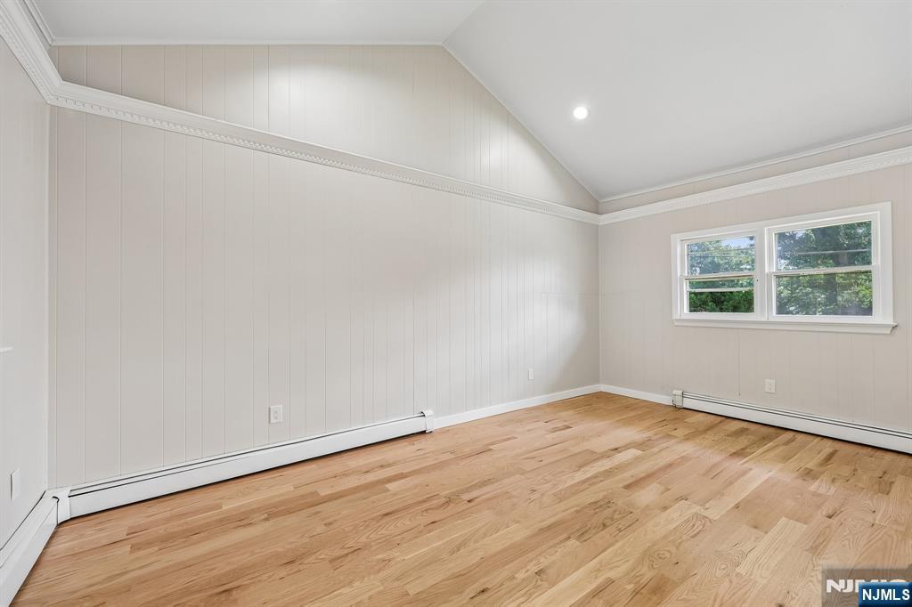 33 Lotz Street Property Photo 17