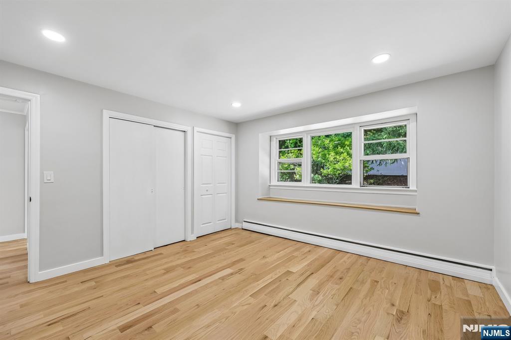 33 Lotz Street Property Photo 31
