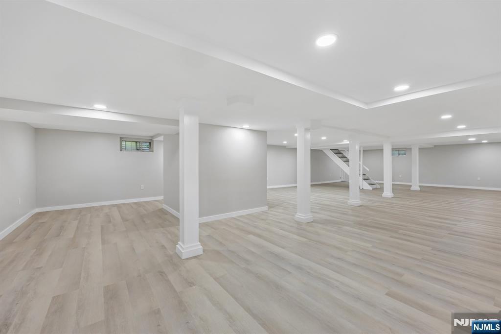 33 Lotz Street Property Photo 34