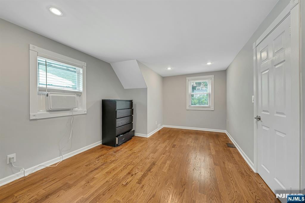774 Ravenhill Place Property Photo 16