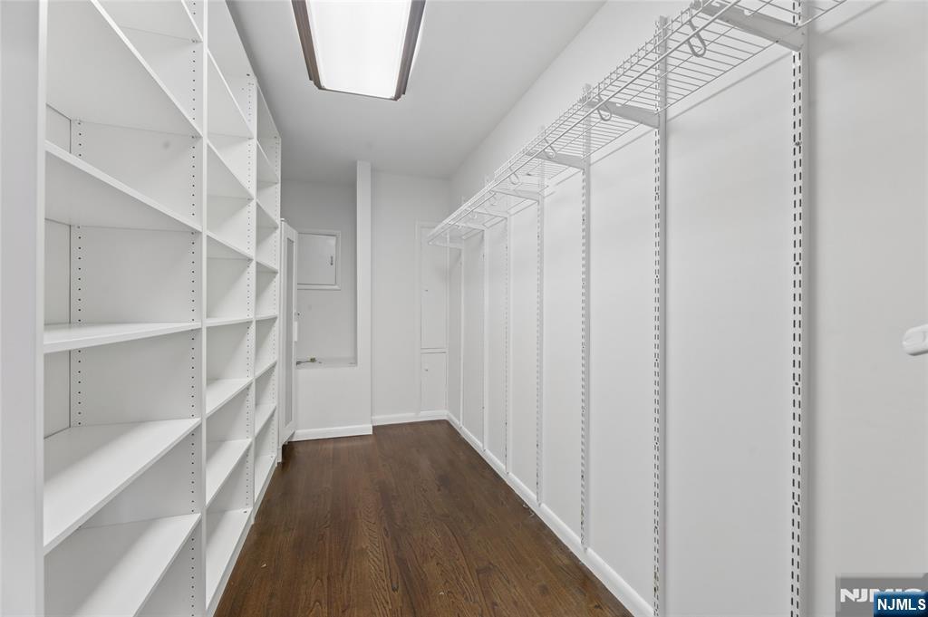 2 Monument Place Property Photo 14