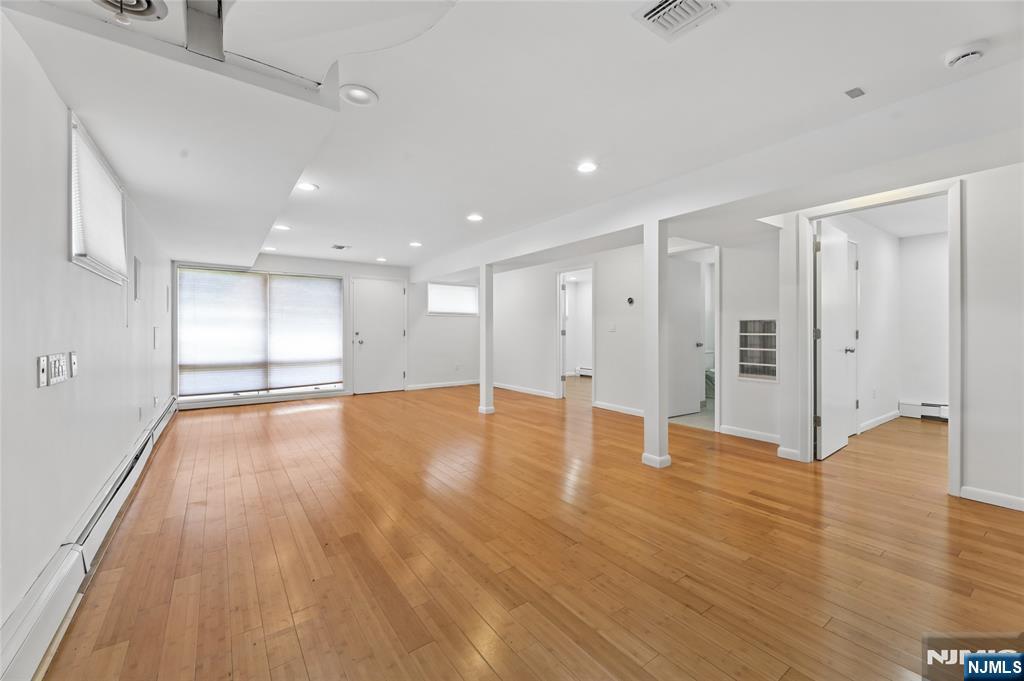 2 Monument Place Property Photo 22