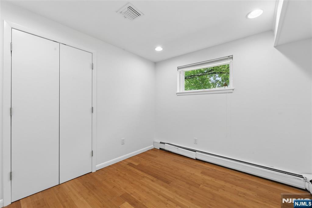 2 Monument Place Property Photo 25