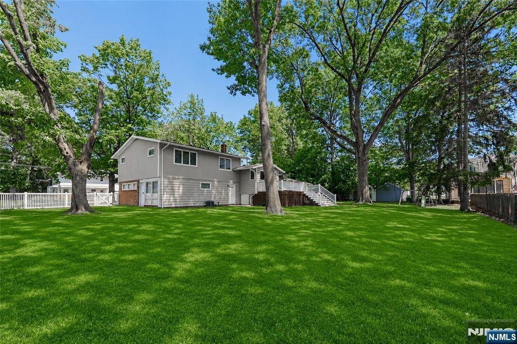 2 Monument Place Property Photo 31