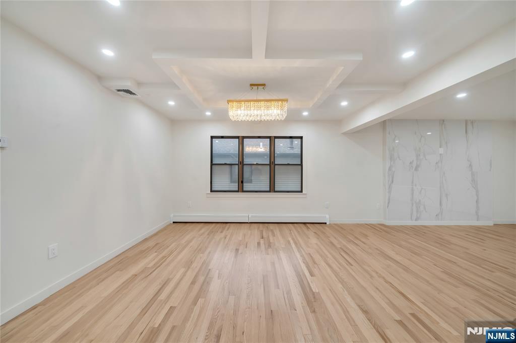 468 Morse Avenue Property Photo 8