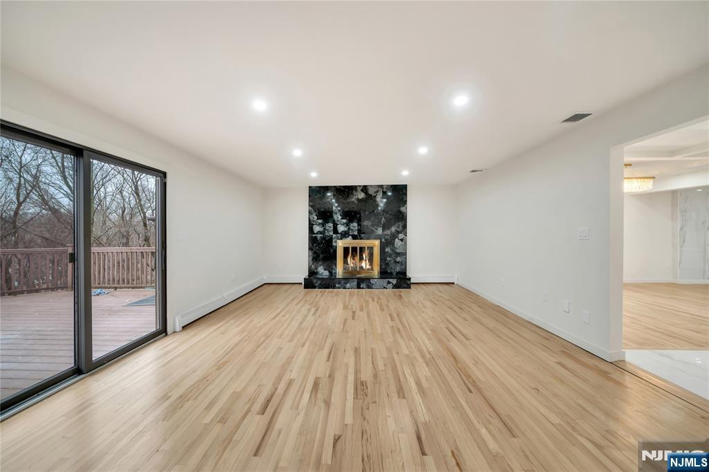 468 Morse Avenue Property Photo 17