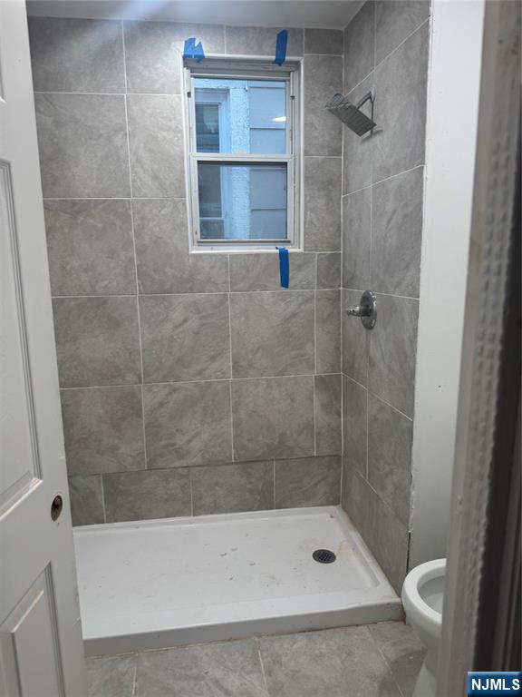 482 16th Street Property Photo 7