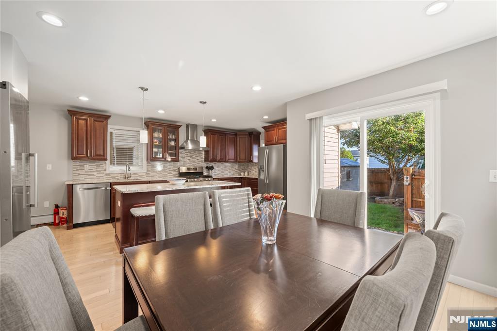 171 Oak Ridge Avenue Property Photo 8