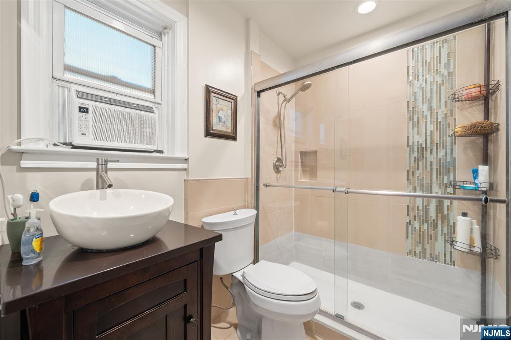 171 Oak Ridge Avenue Property Photo 18