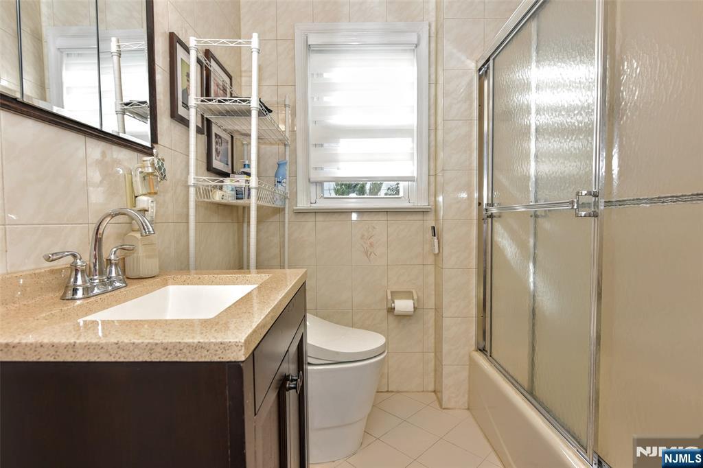 315 Myers Avenue Property Photo 15