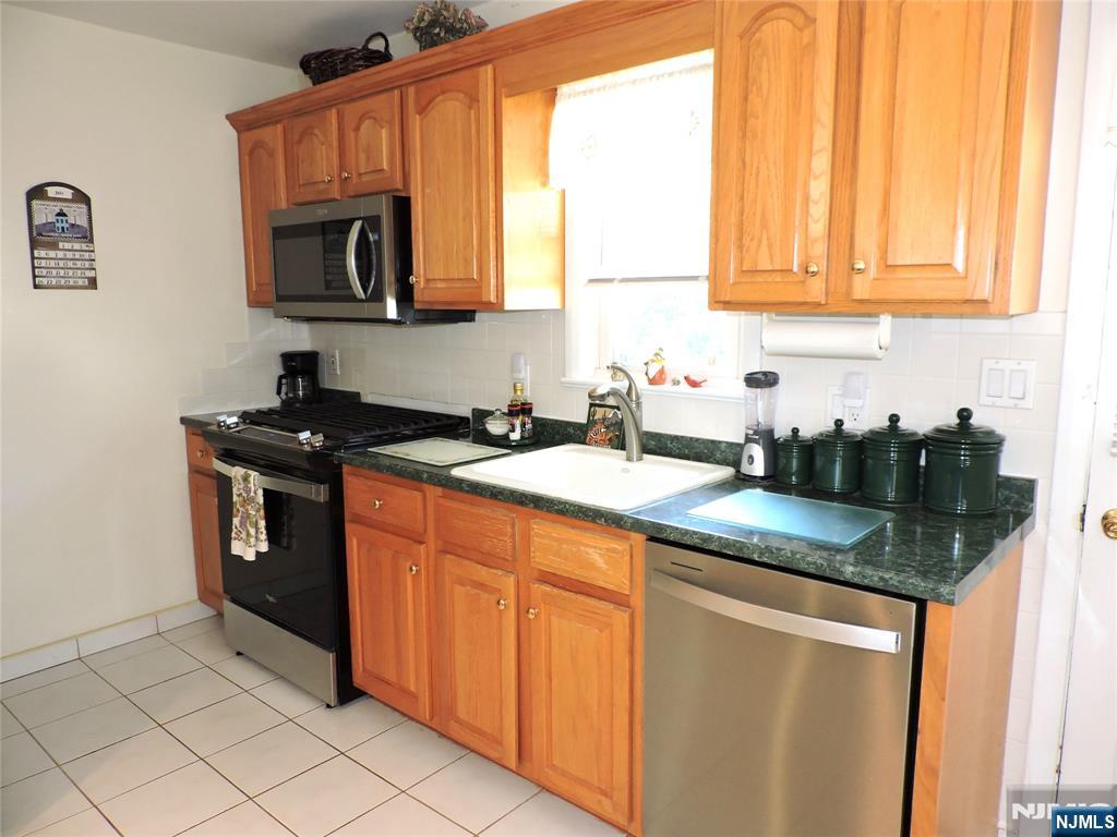 15 Main Avenue Property Photo 6