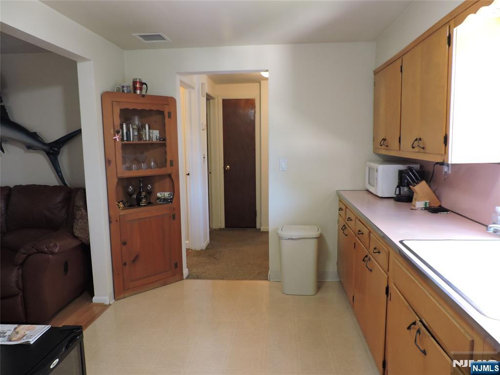 15 Main Avenue Property Photo 19