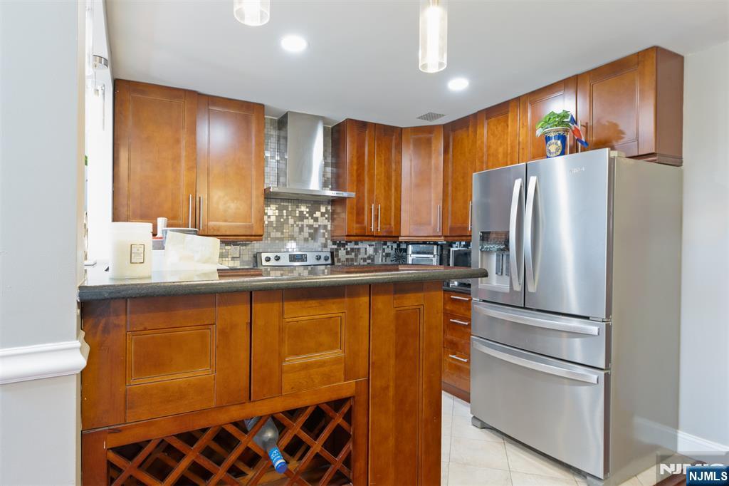 6501 Liberty Avenue F5 Property Photo 11