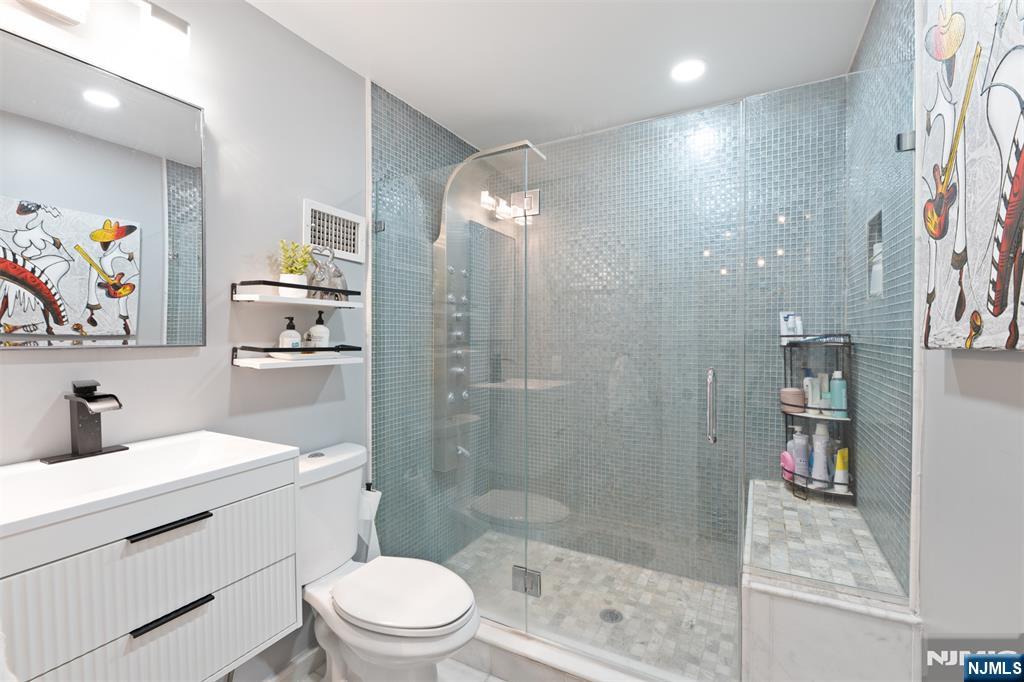 6501 Liberty Avenue F5 Property Photo 13