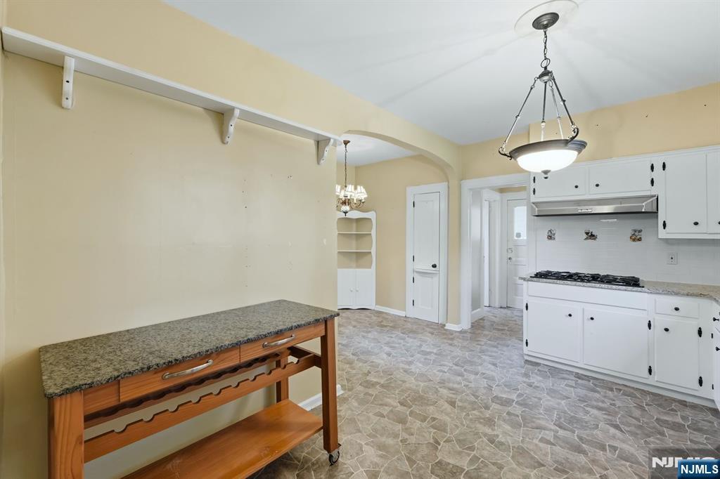 301 3rd Street Property Photo 11