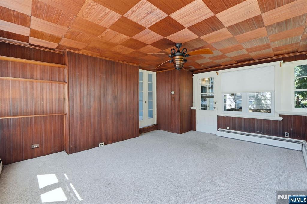 301 3rd Street Property Photo 21