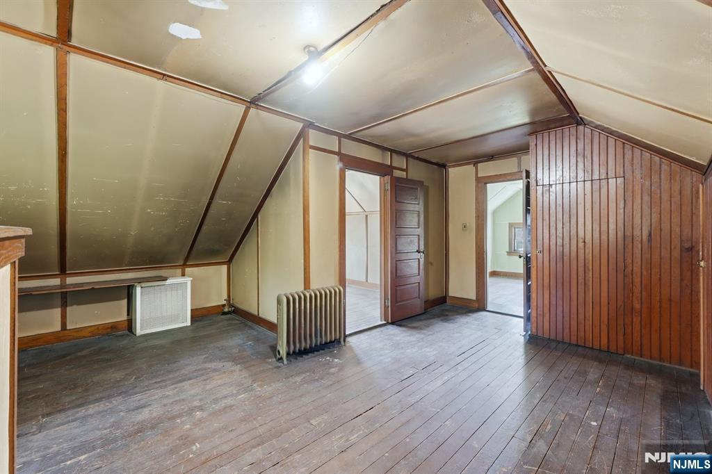 301 3rd Street Property Photo 34
