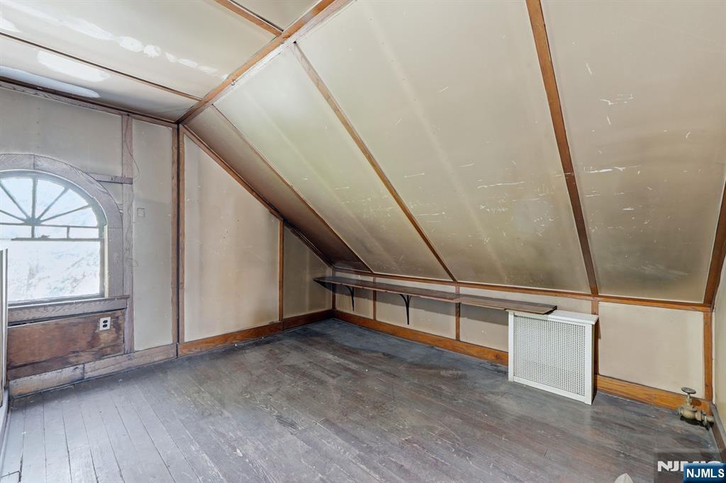 301 3rd Street Property Photo 35