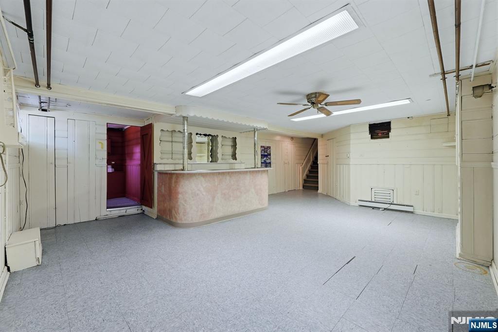 301 3rd Street Property Photo 43
