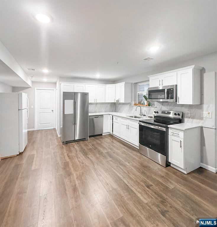 155 Mount Prospect Avenue Property Photo 8