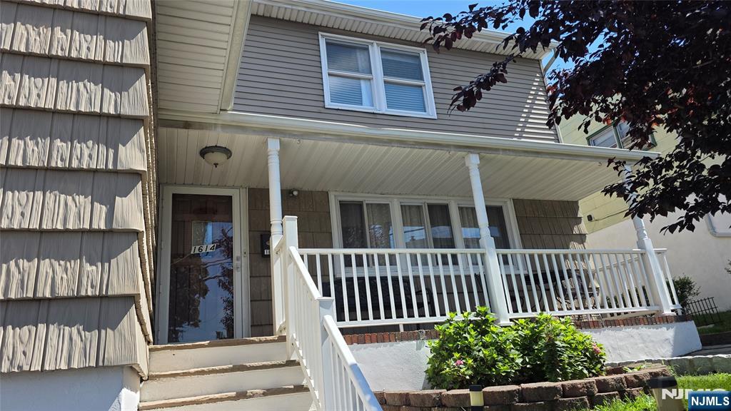 1614 83rd Street Property Photo 6