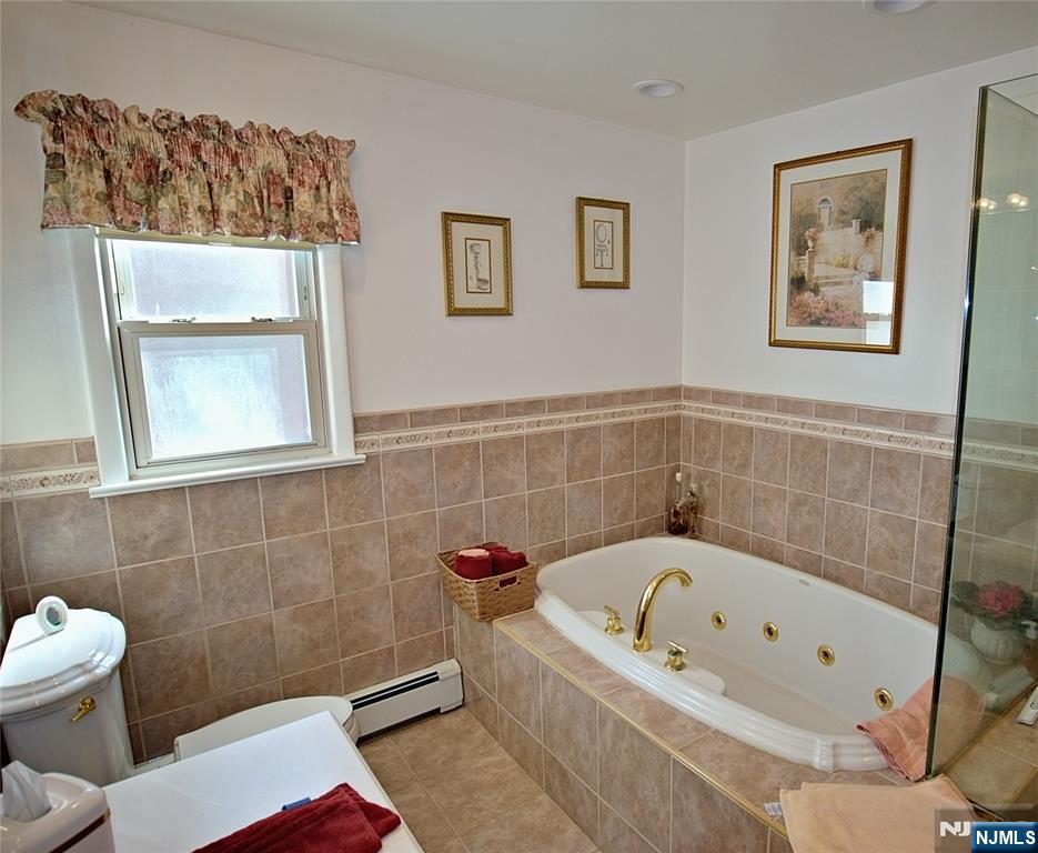 226 Irving Place Property Photo 12