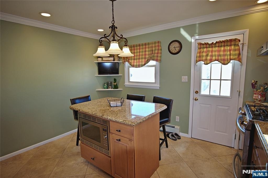 226 Irving Place Property Photo 16
