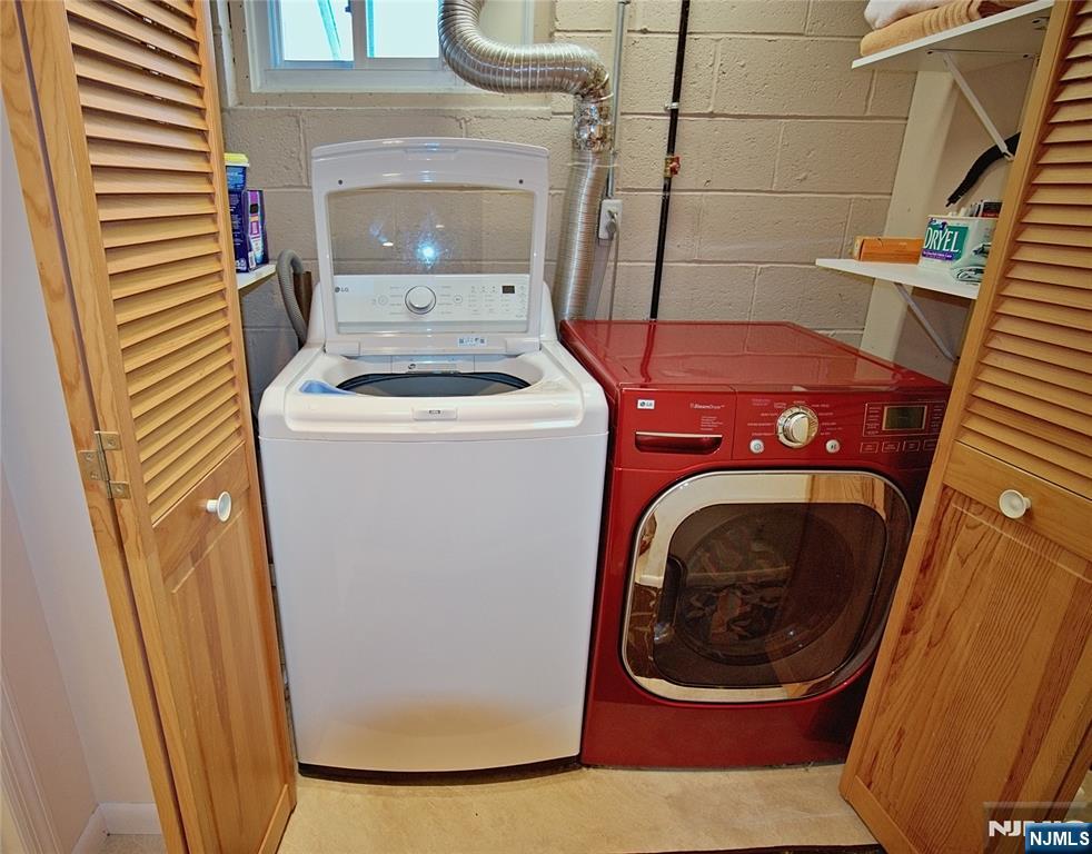 226 Irving Place Property Photo 24