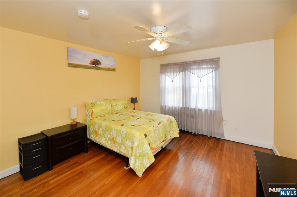 1556 Wyndmoor Avenue Property Photo 12