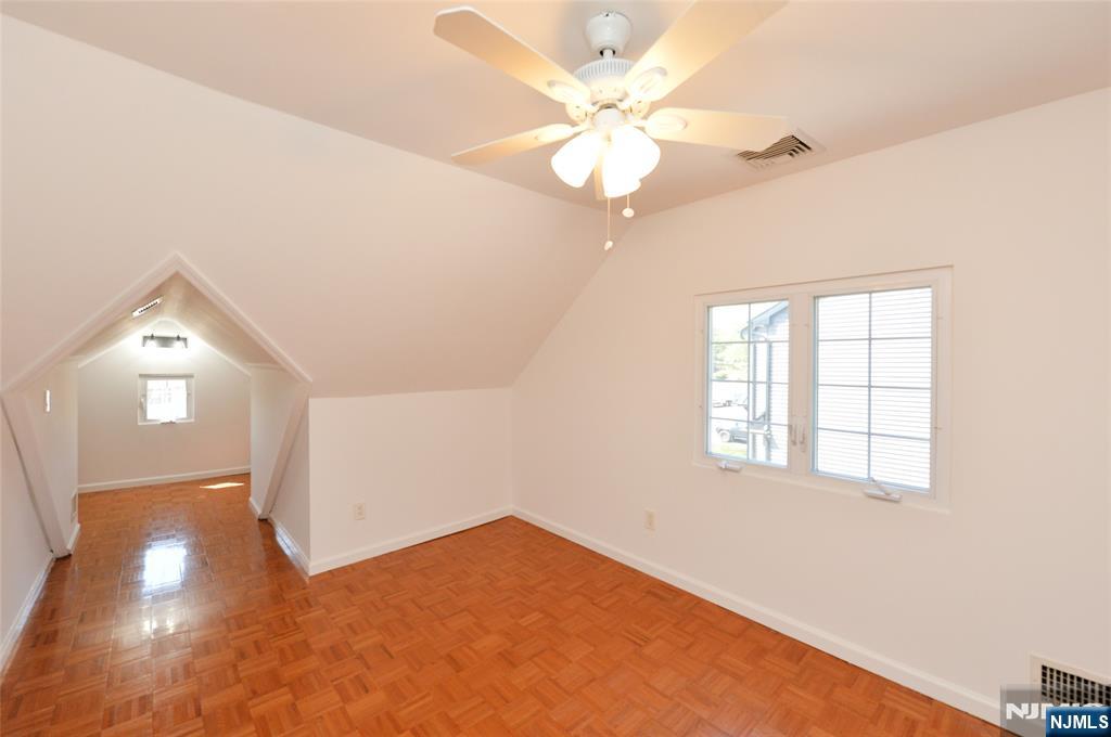 17-23 Berdan Avenue Property Photo 14