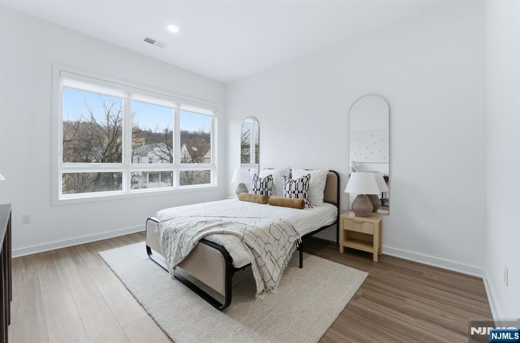 37 Orange Road 401 Property Photo 6
