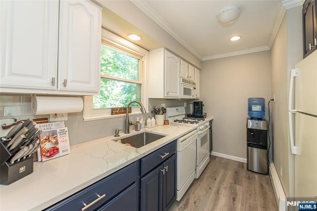 59 Roseland Avenue 23 Property Photo 9