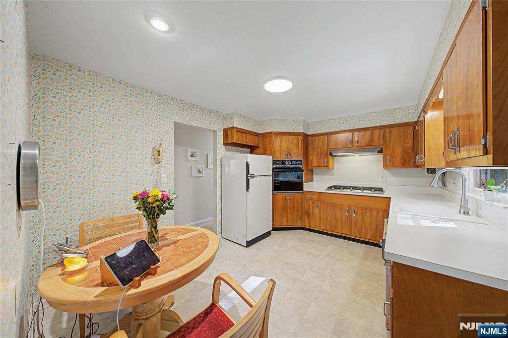 5 Horizon Drive Property Photo 16