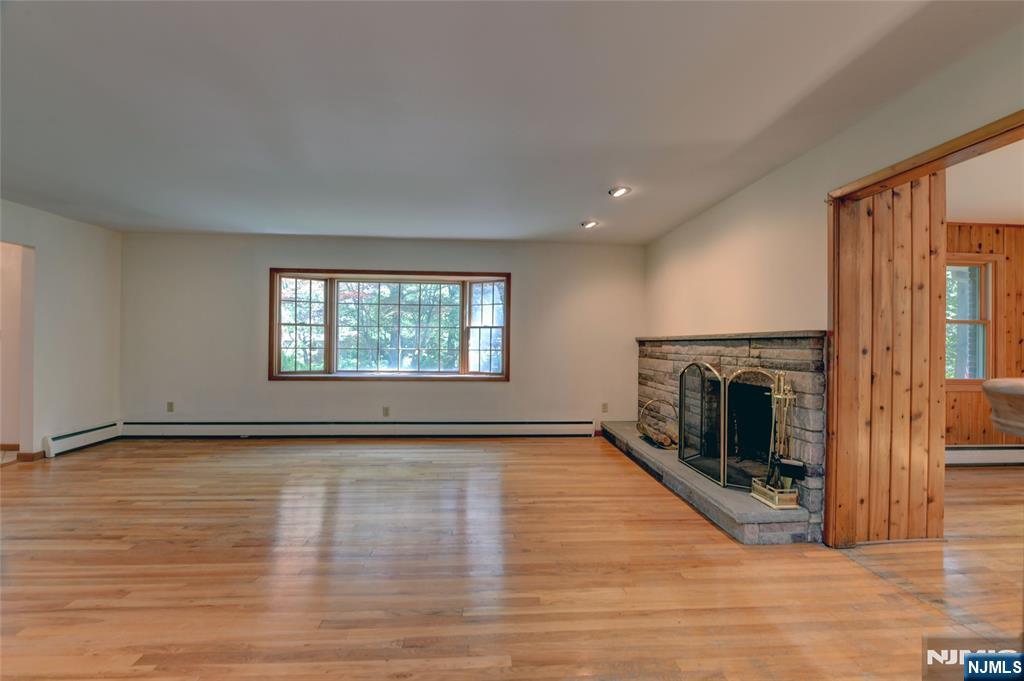 34 Knoll Road Property Photo 4