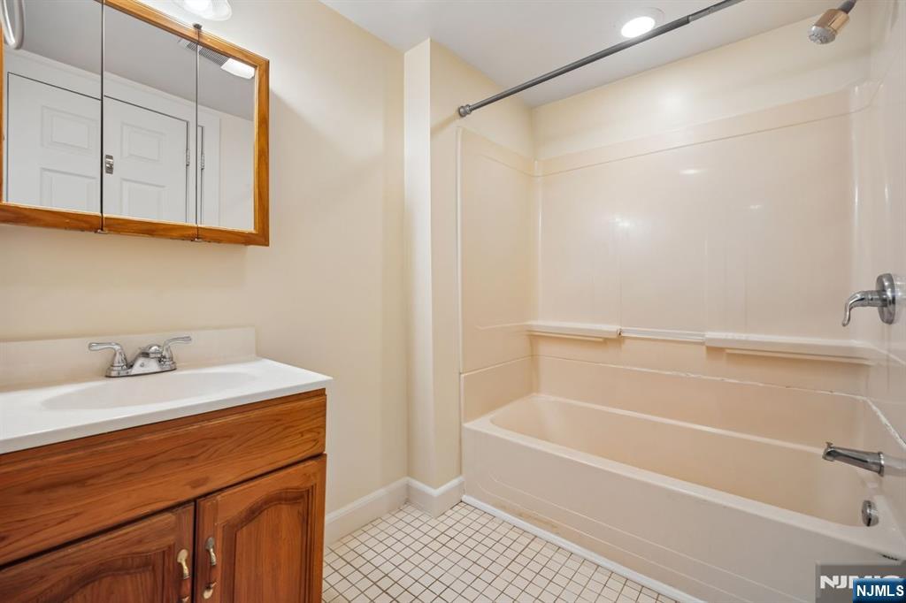 29 Brookfield Road 1st Fl Property Photo 20